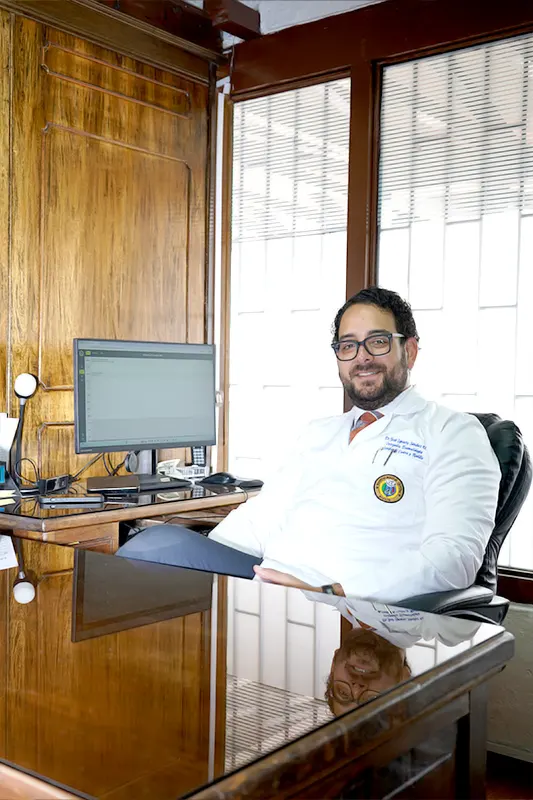 Img-Dr_Jose_Sanchez_Urbina-Cirugías_generales